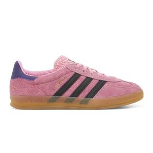 Brand new!! Adidas pink women’s gazelle!